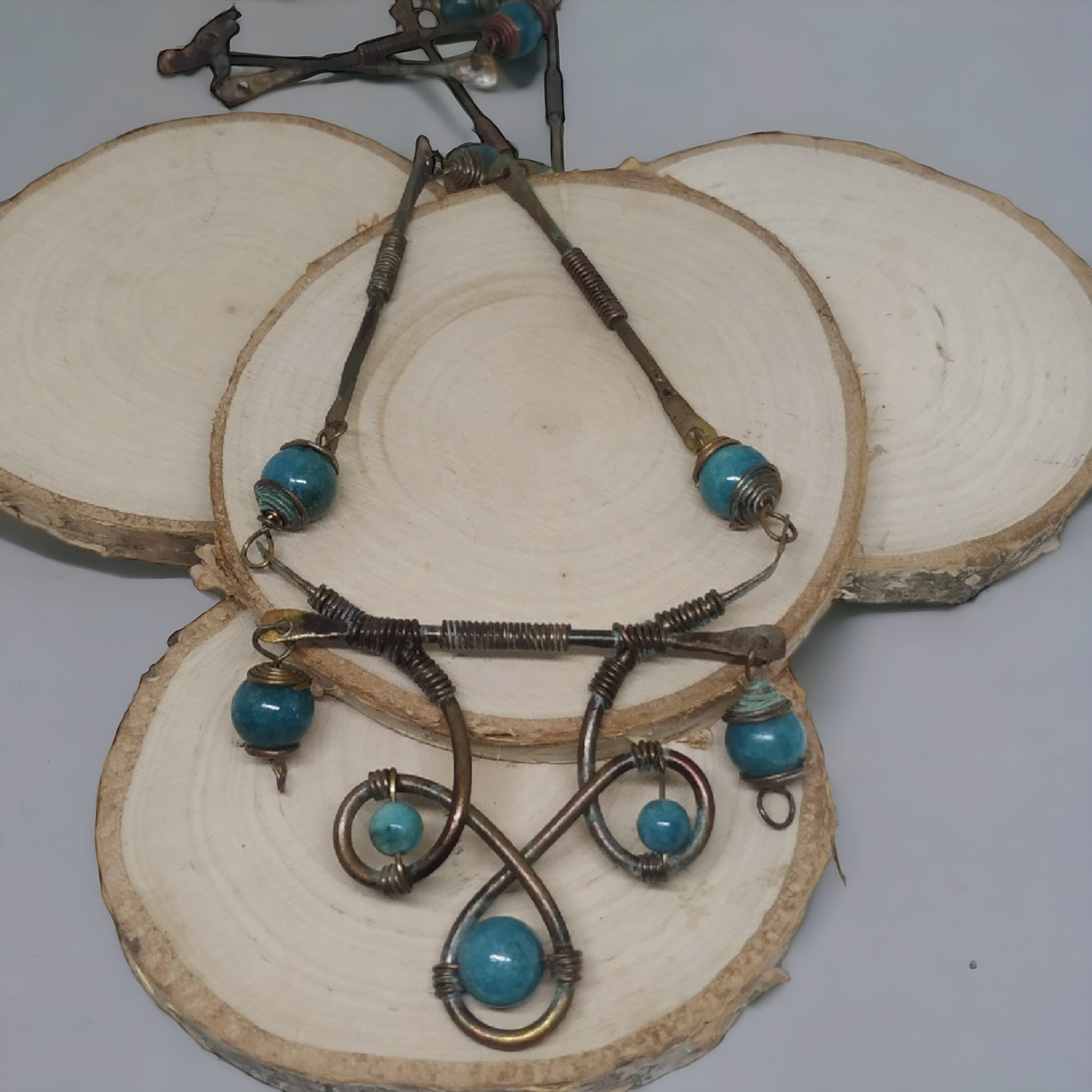 Naszyjnik handmade z czystej miedzi i Apatytów