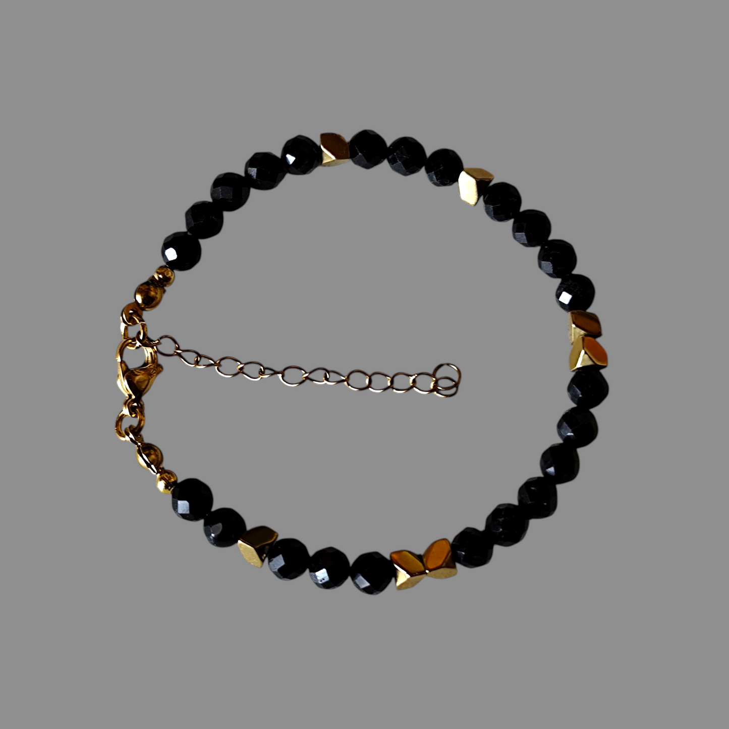 Bransoletka ochronna z Czarnego Turmalinu - Magiczny Kamyczek 