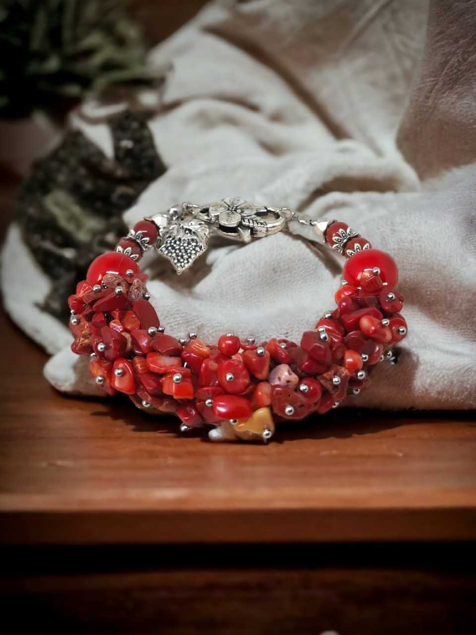 Bransoletka Boho z korali